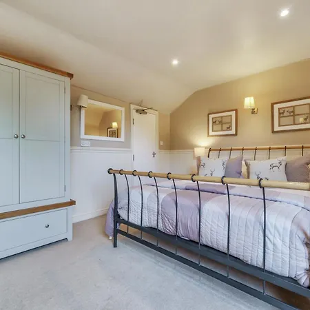 Boston House * Windermere